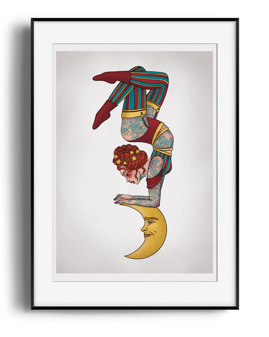 Contorted Moon – Crescent Moon Acrobat