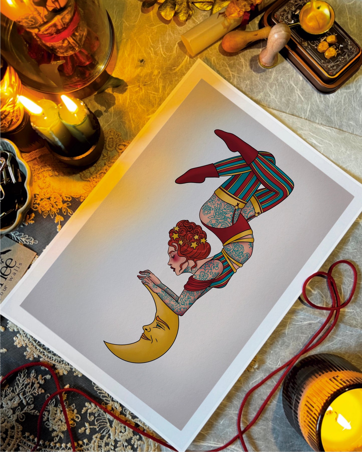 Contorted Moon – Crescent Moon Acrobat